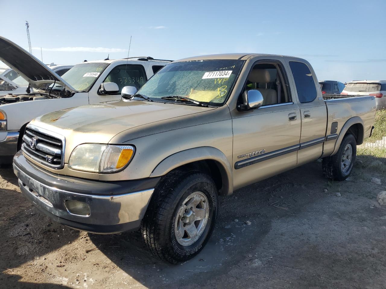 TOYOTA TUNDRA ACC 2002