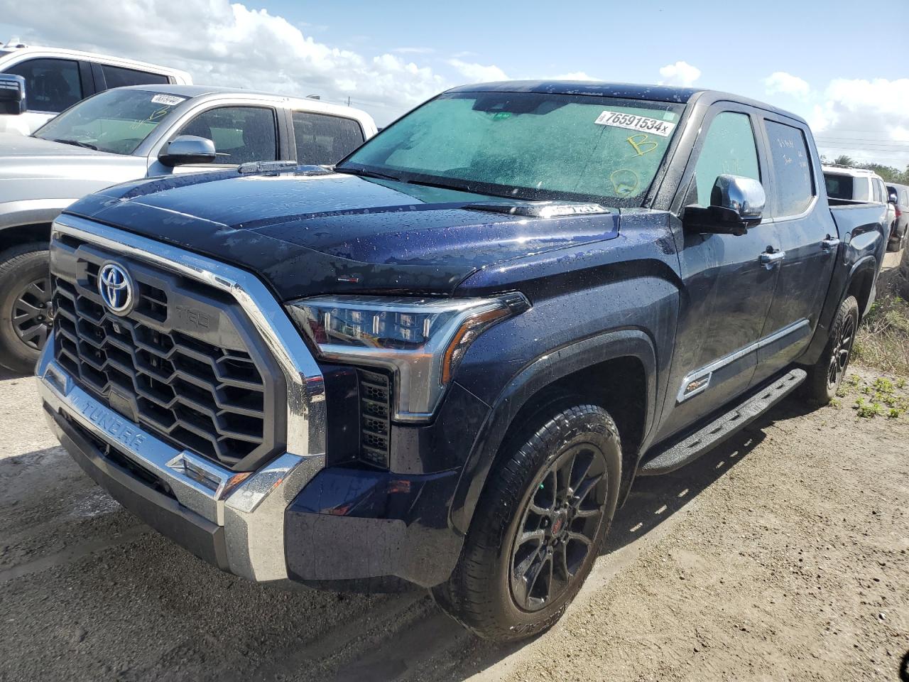 TOYOTA TUNDRA CRE 2023