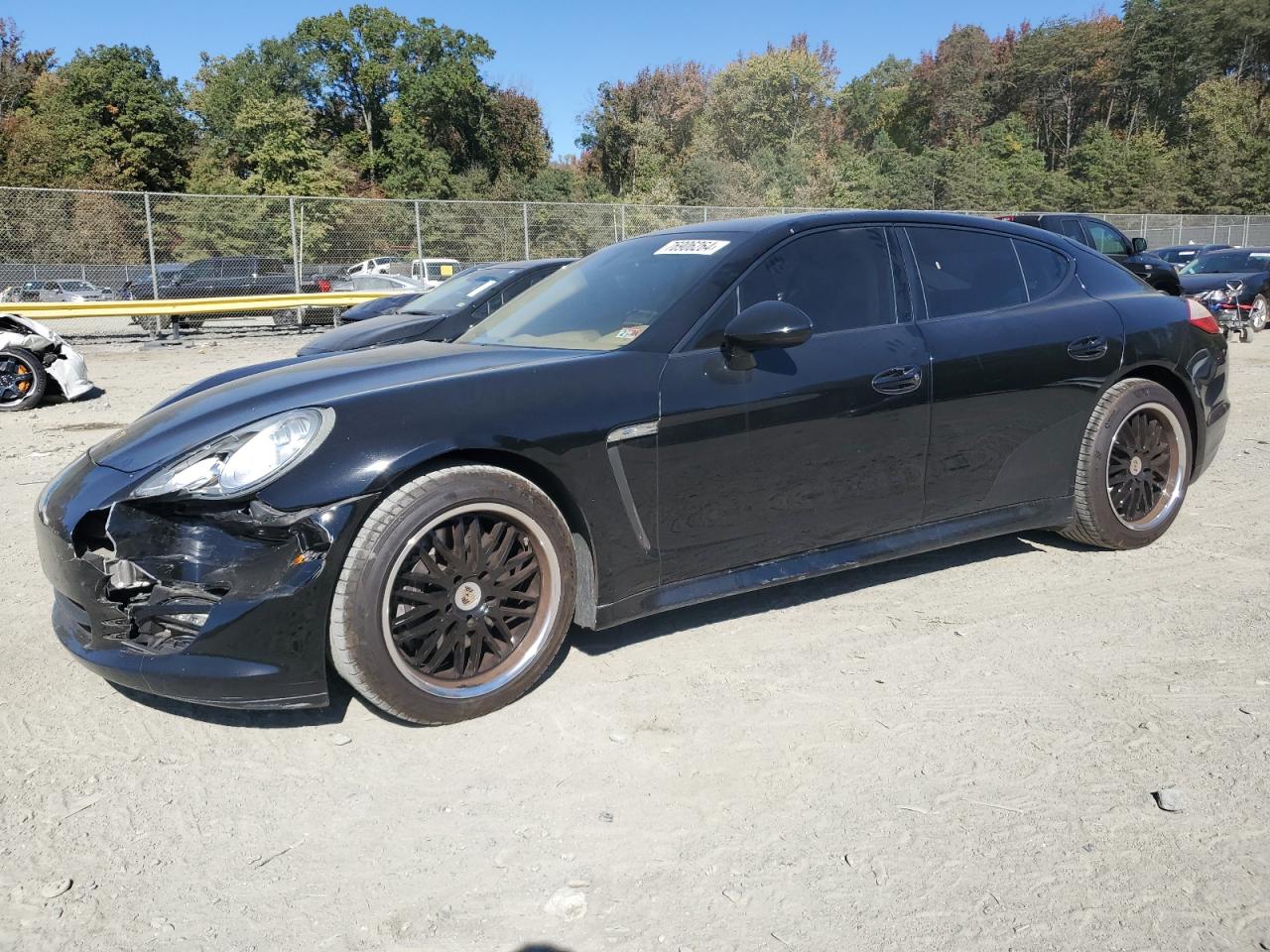 PORSCHE PANAMERA 2 2011