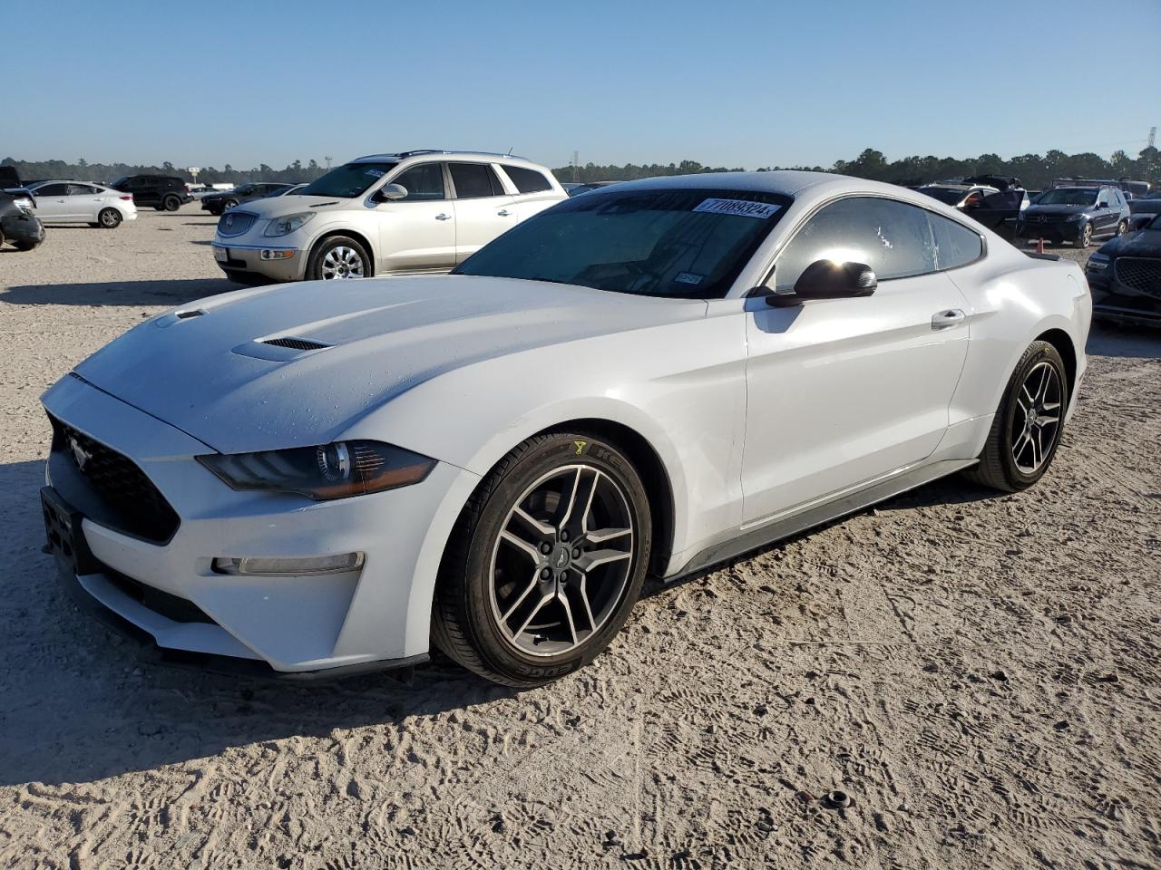 FORD MUSTANG 2021