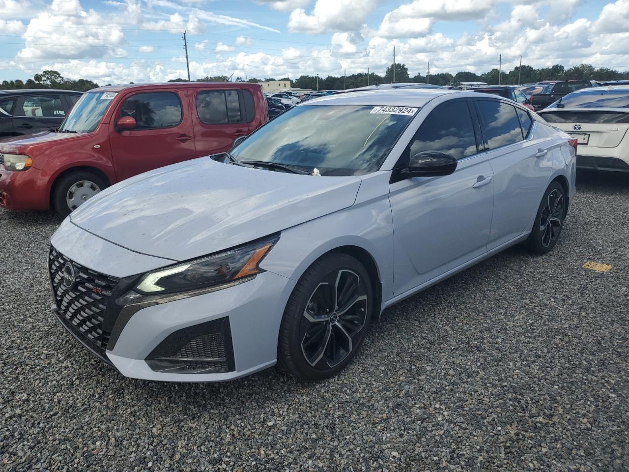 NISSAN ALTIMA SR 2024