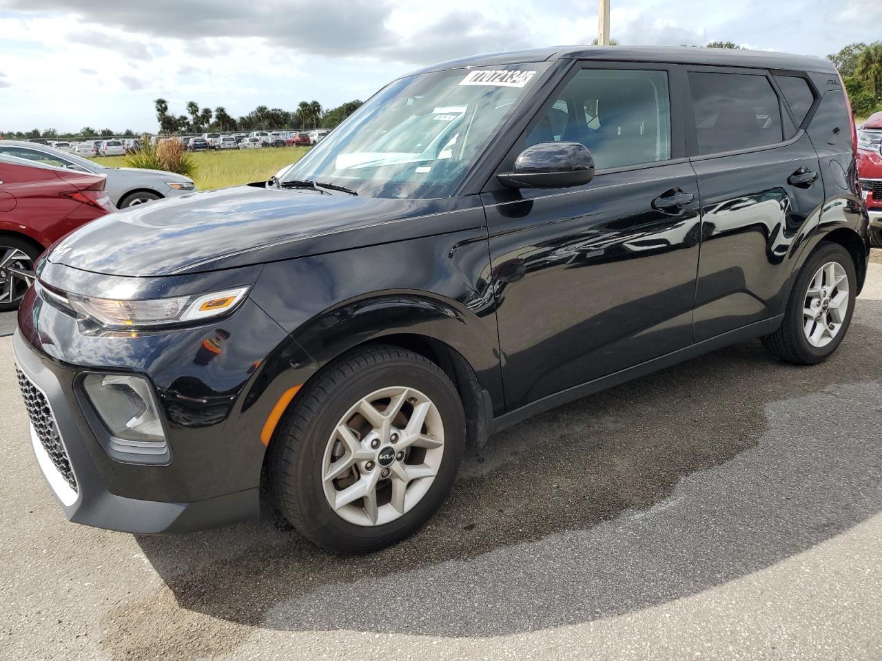 KIA SOUL LX 2022