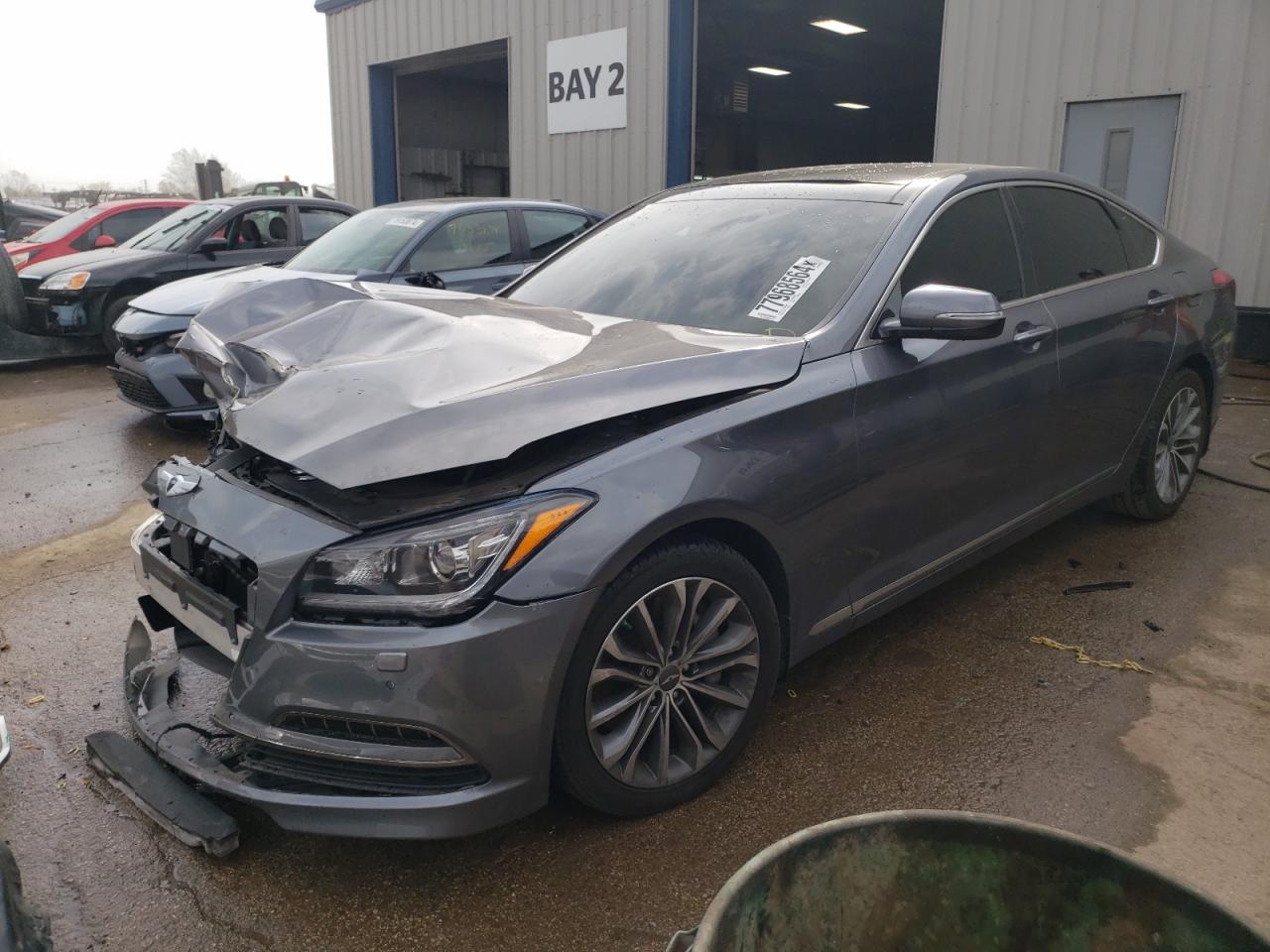 HYUNDAI GENESIS 3. 2015
