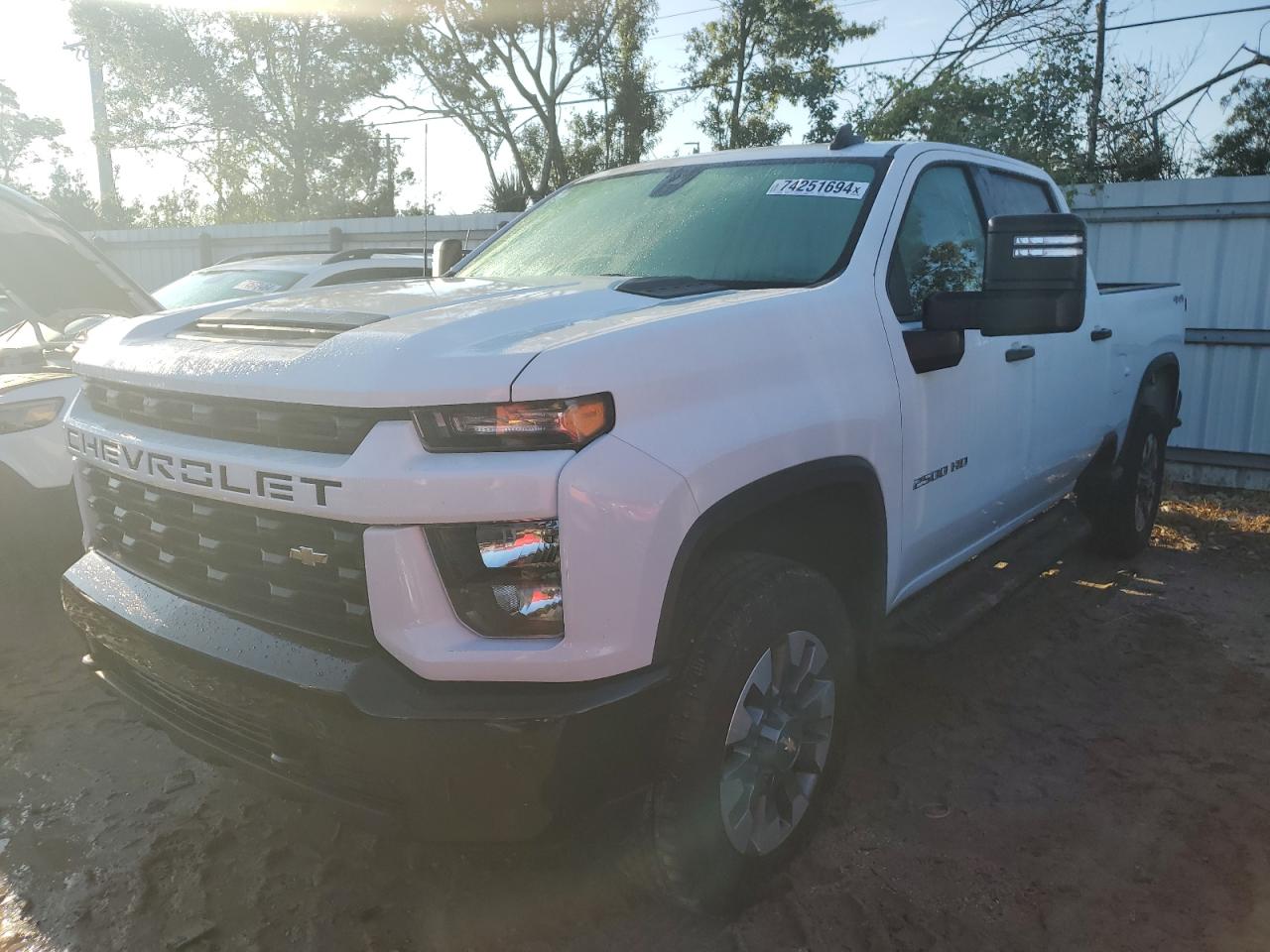CHEVROLET SILVERADO 2022