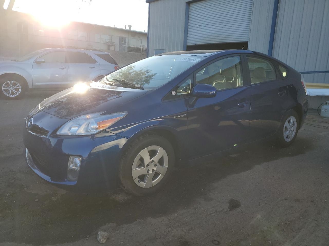 TOYOTA PRIUS 2011