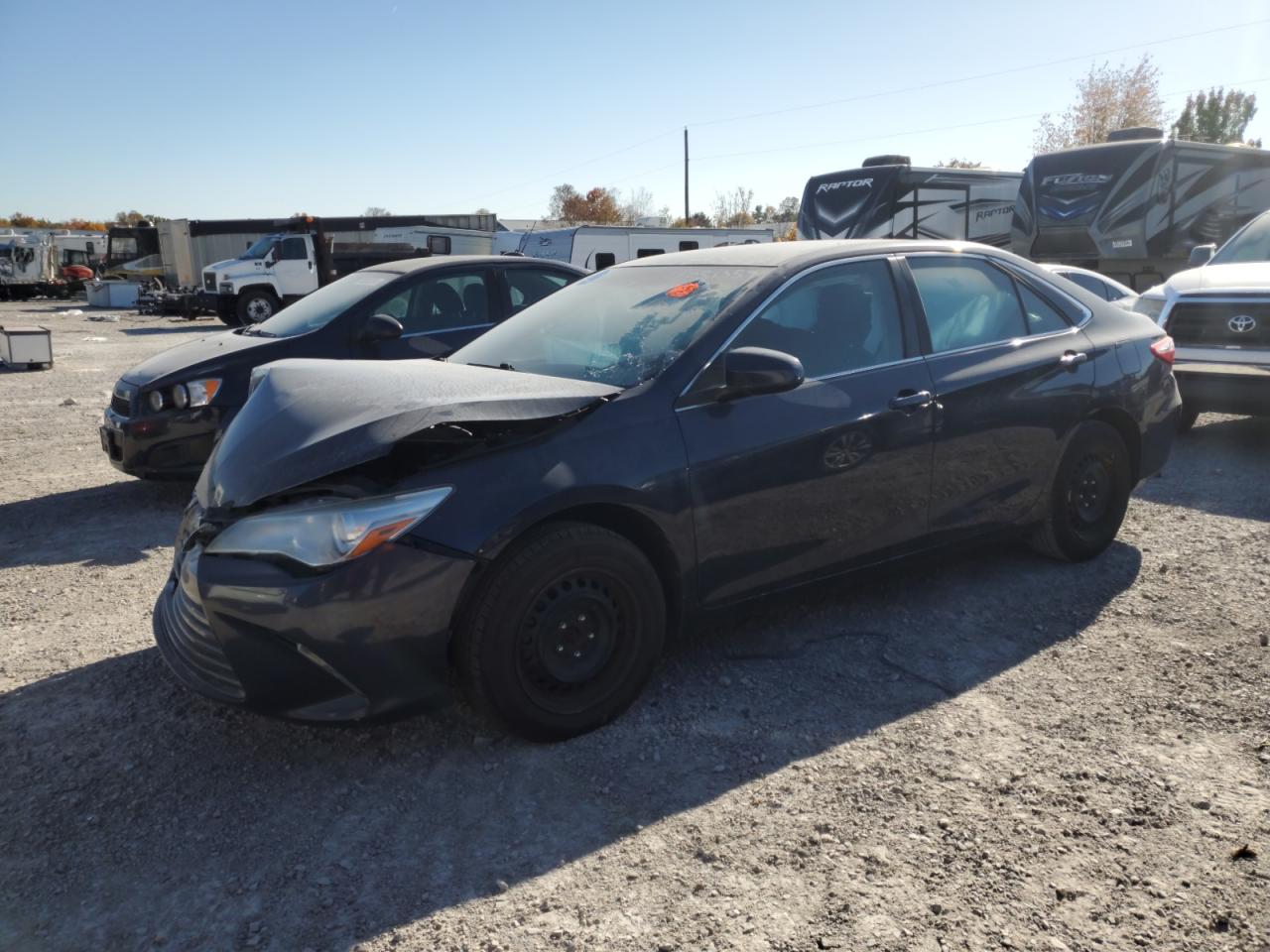 TOYOTA CAMRY LE 2017