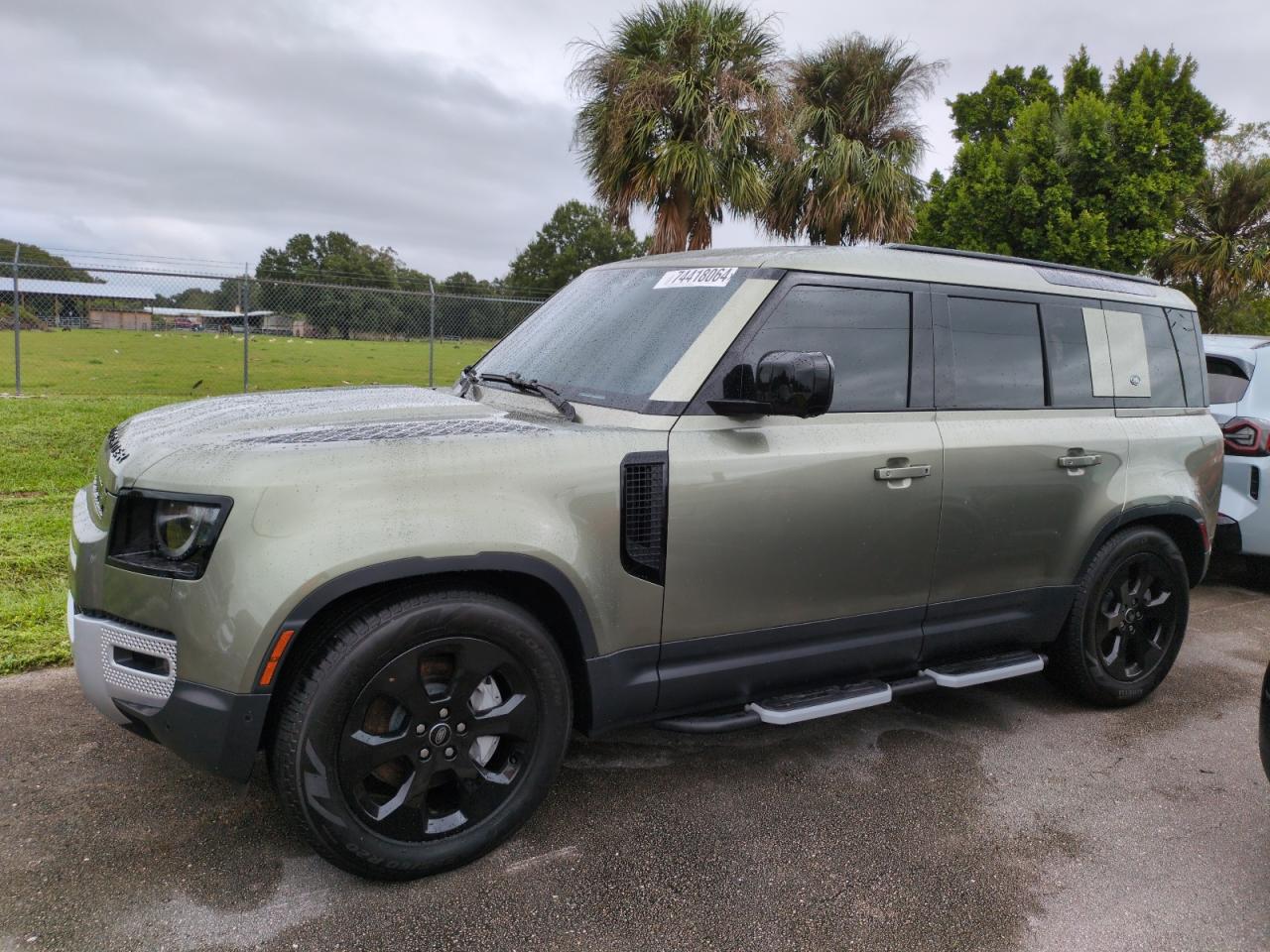 LAND ROVER DEFENDER 1 2023