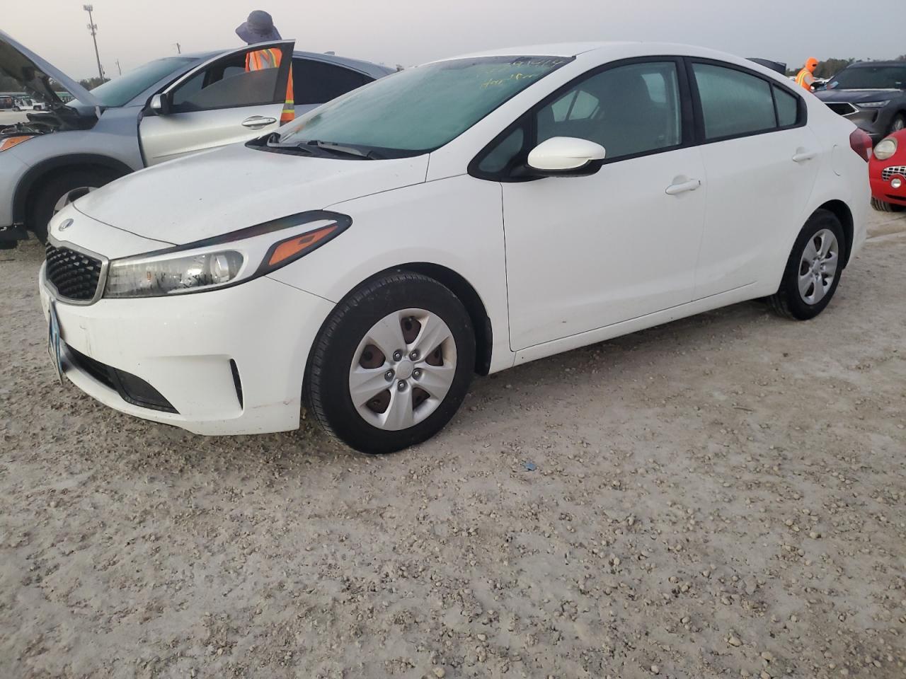 KIA FORTE LX 2017