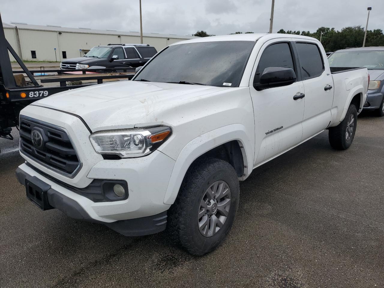 TOYOTA TACOMA DOU 2019