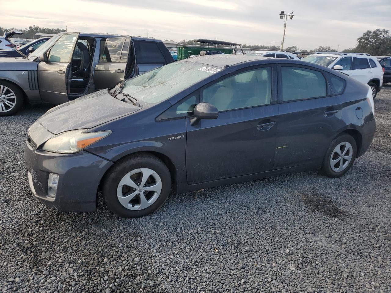 TOYOTA PRIUS 2011
