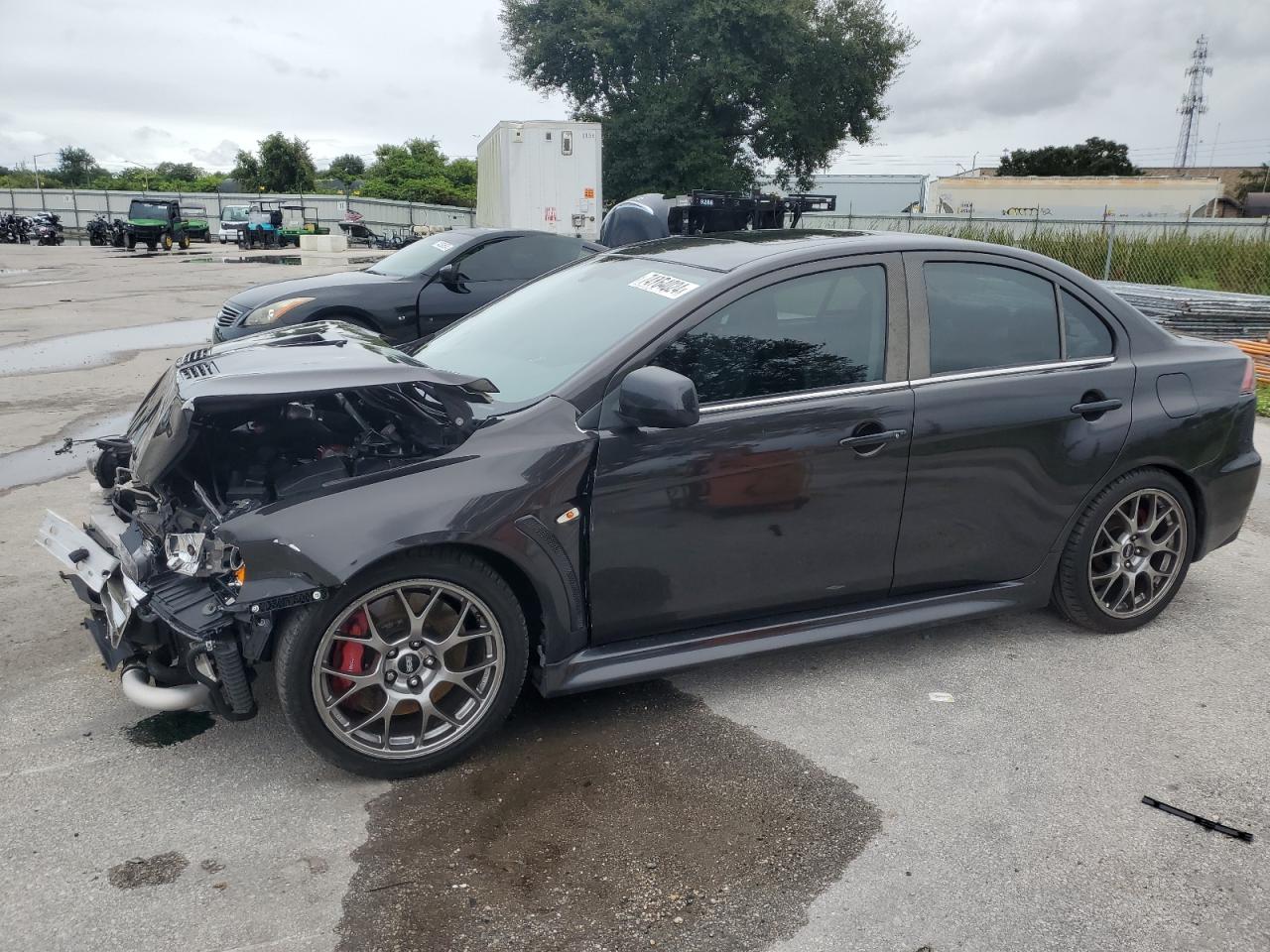 MITSUBISHI LANCER EVO 2012