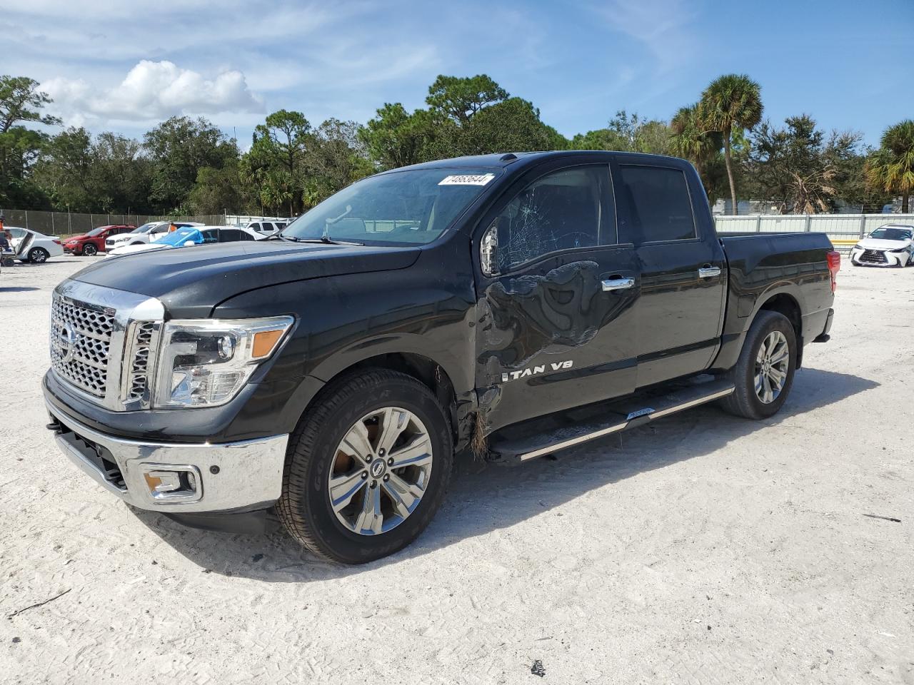 NISSAN TITAN PLAT 2019