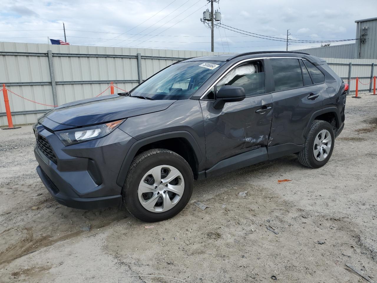 TOYOTA RAV4 LE 2021