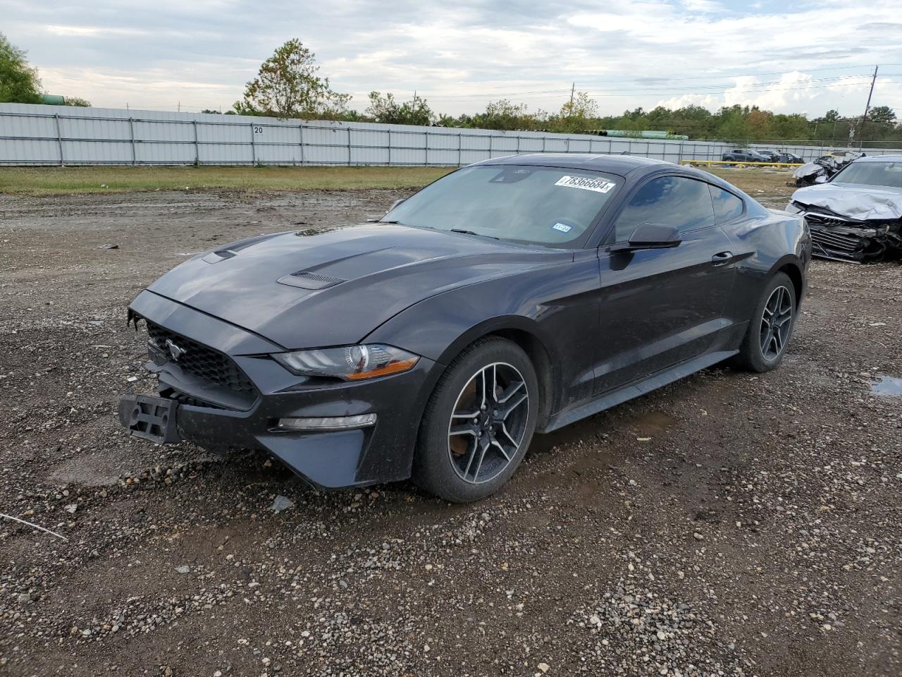 FORD MUSTANG 2022