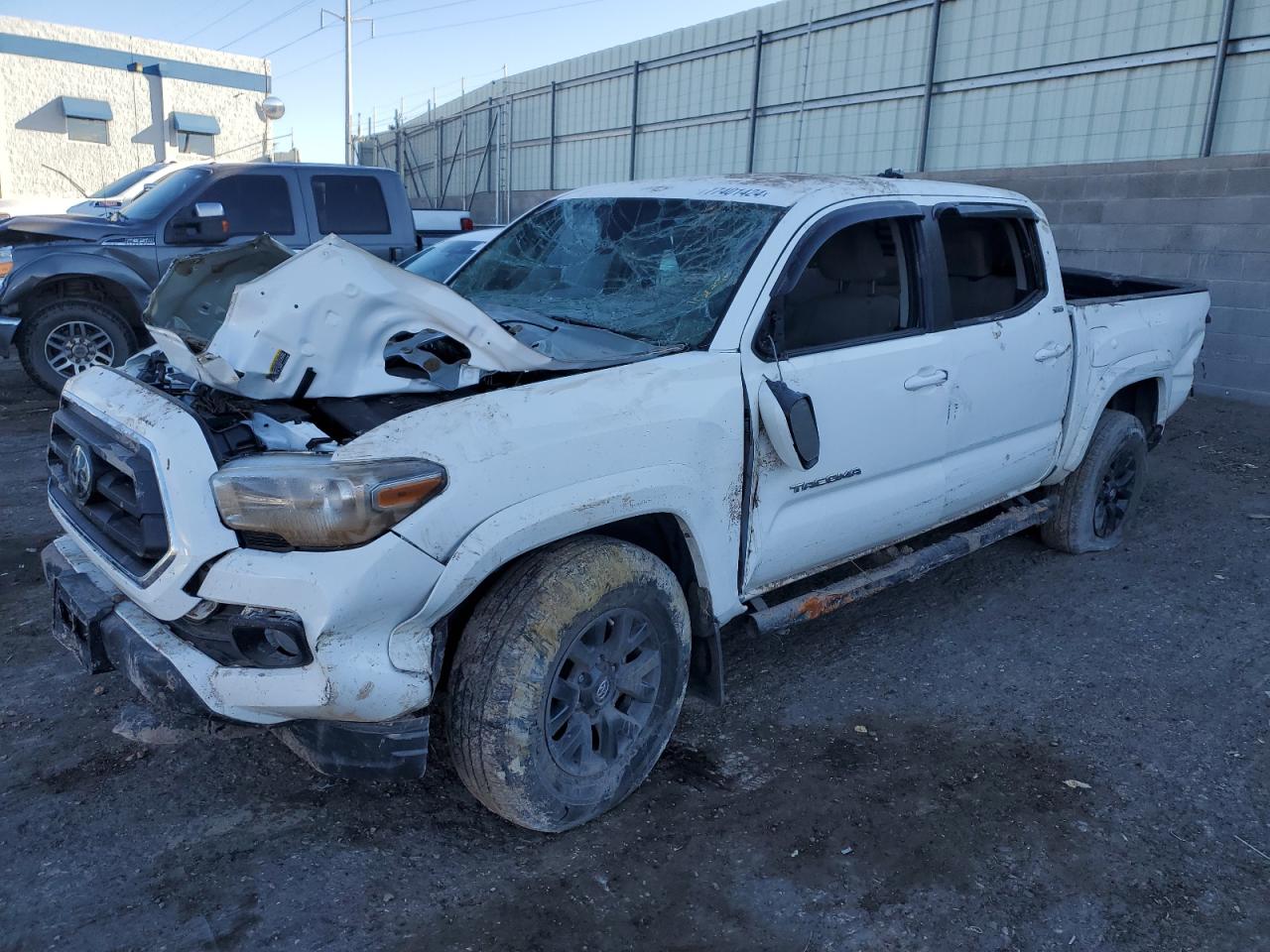 TOYOTA TACOMA DOU 2021
