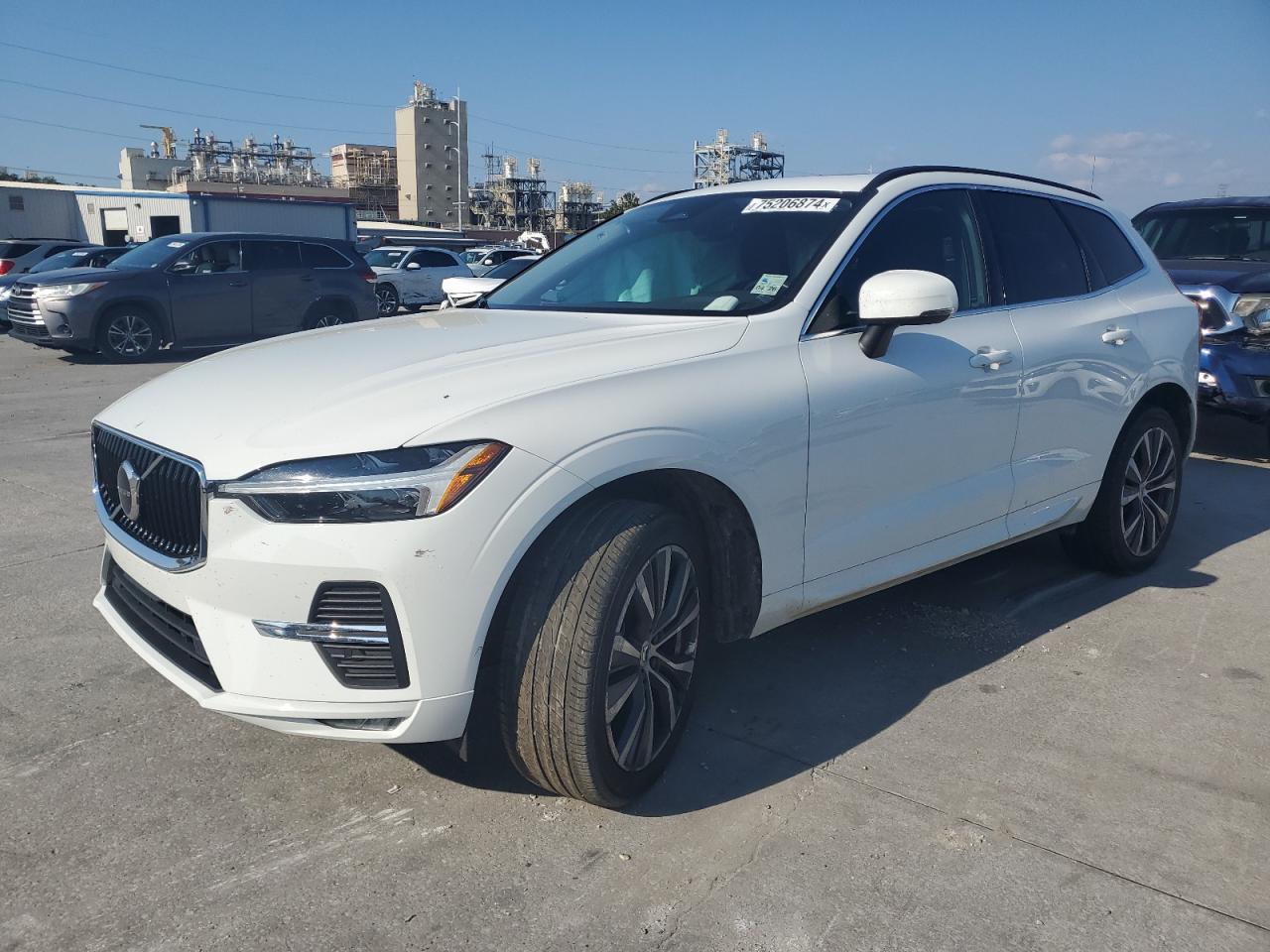 VOLVO XC60 B5 MO 2022