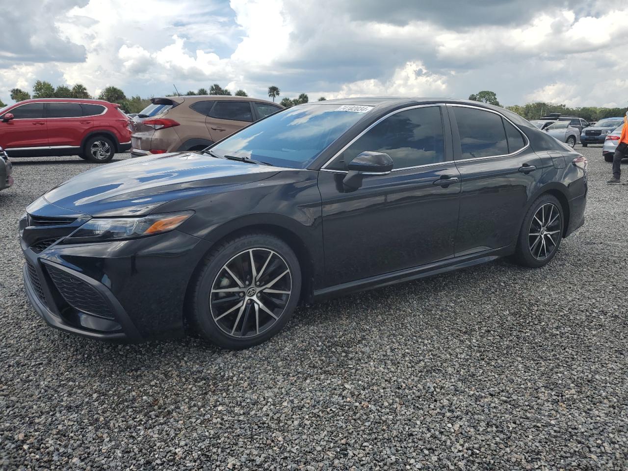 TOYOTA CAMRY SE 2021