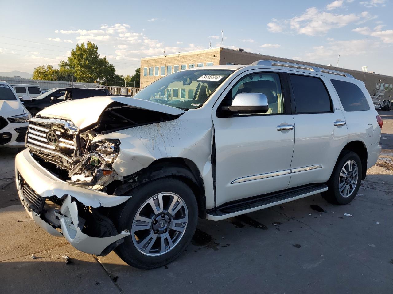TOYOTA SEQUOIA PL 2019