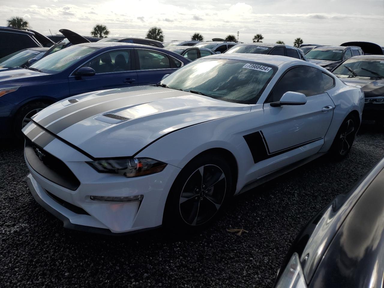 FORD MUSTANG 2020