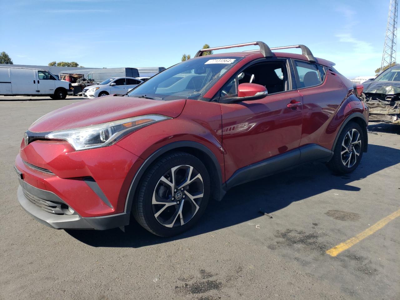 TOYOTA C-HR XLE 2018