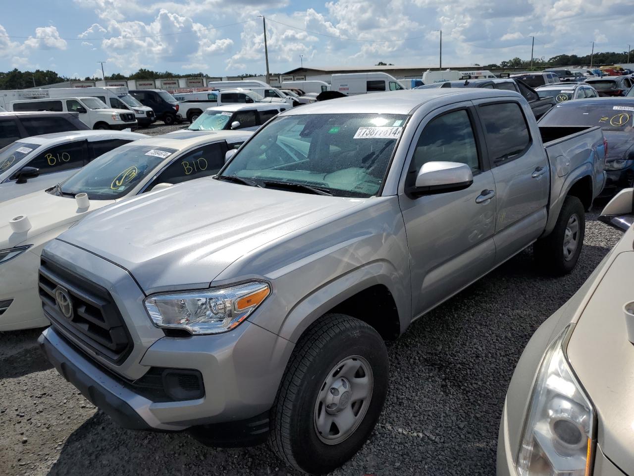 TOYOTA TACOMA DOU 2021