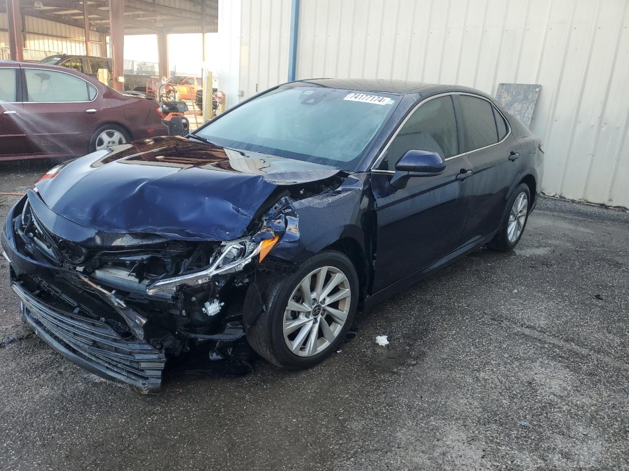 TOYOTA CAMRY LE 2021