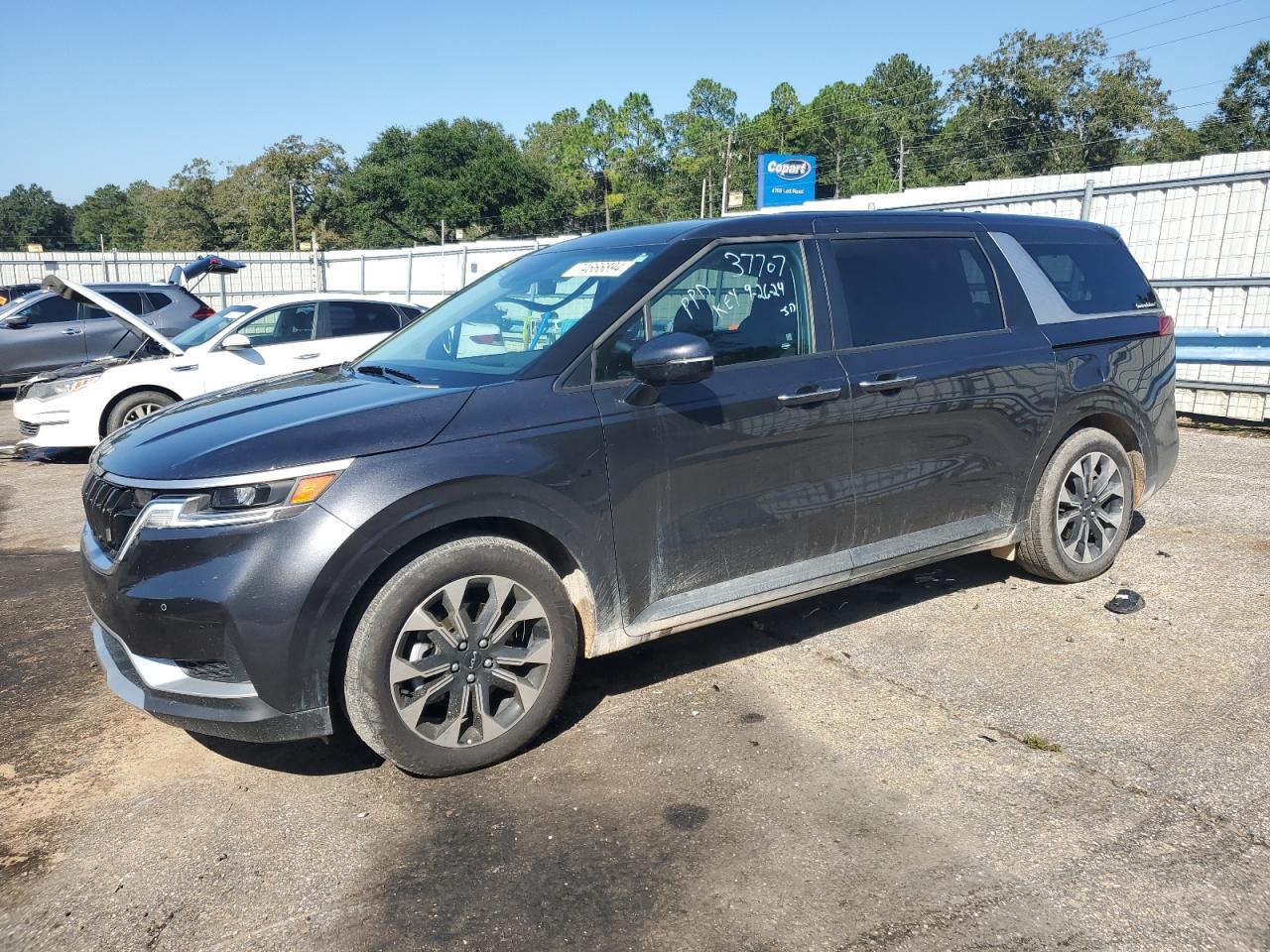 KIA CARNIVAL E 2024
