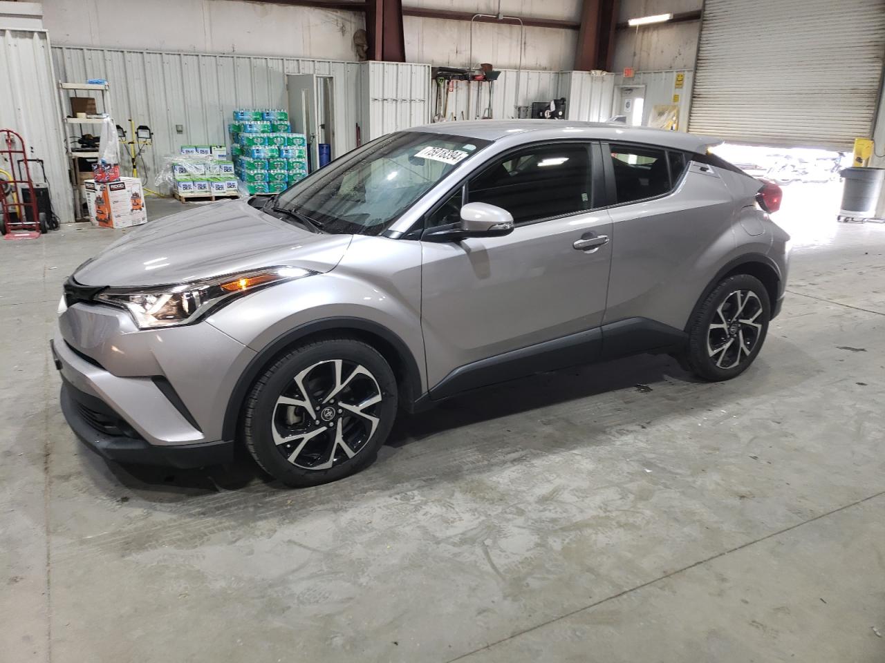 TOYOTA C-HR XLE 2019