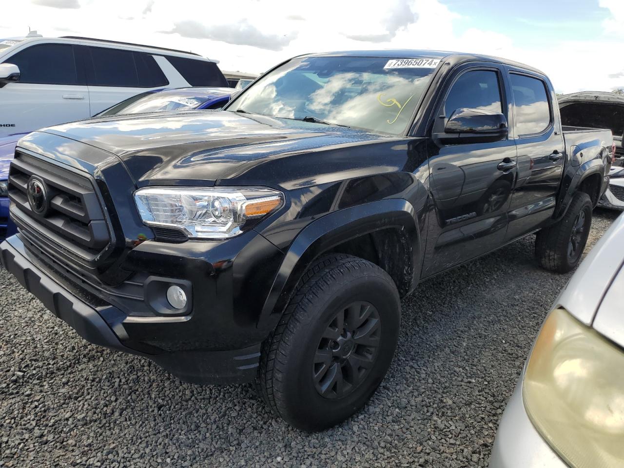 TOYOTA TACOMA DOU 2023