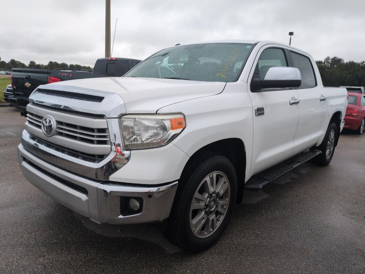 TOYOTA TUNDRA CRE 2015