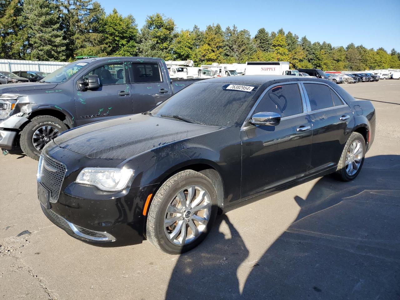 CHRYSLER 300 2015