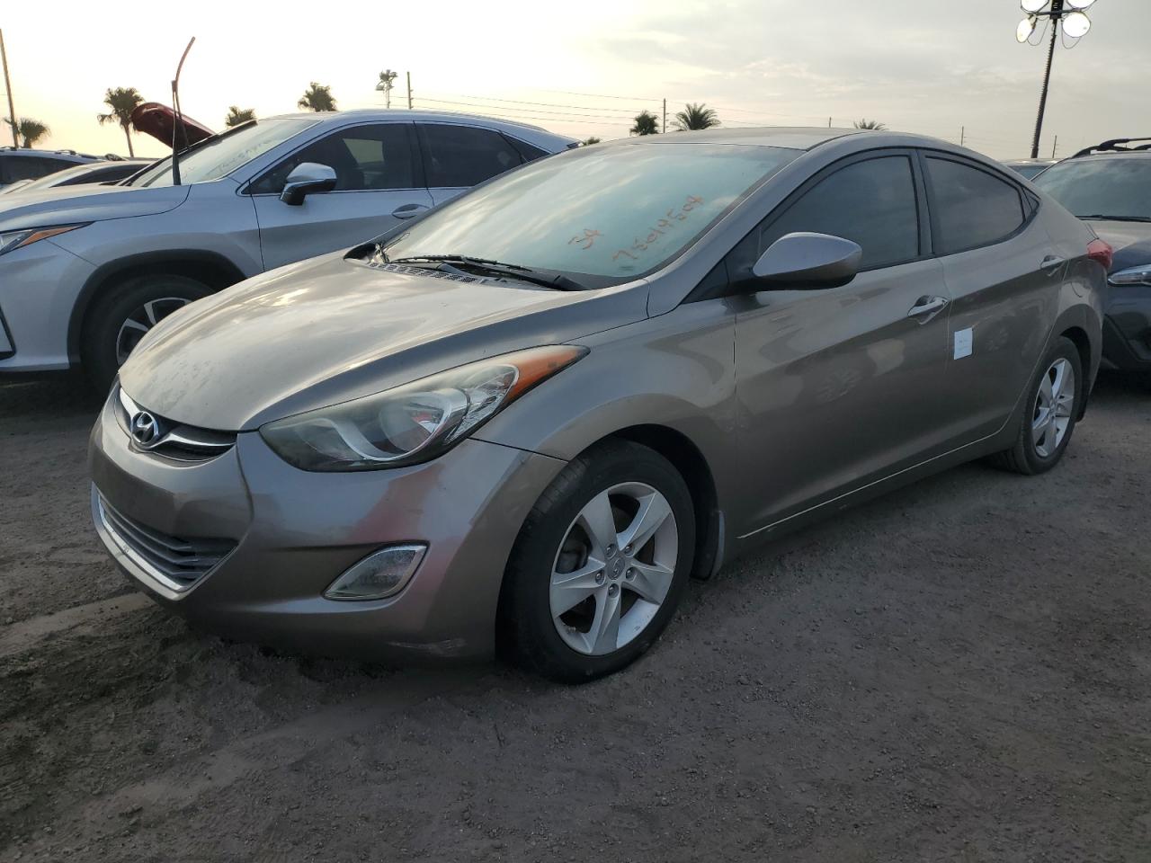 HYUNDAI ELANTRA GL 2013