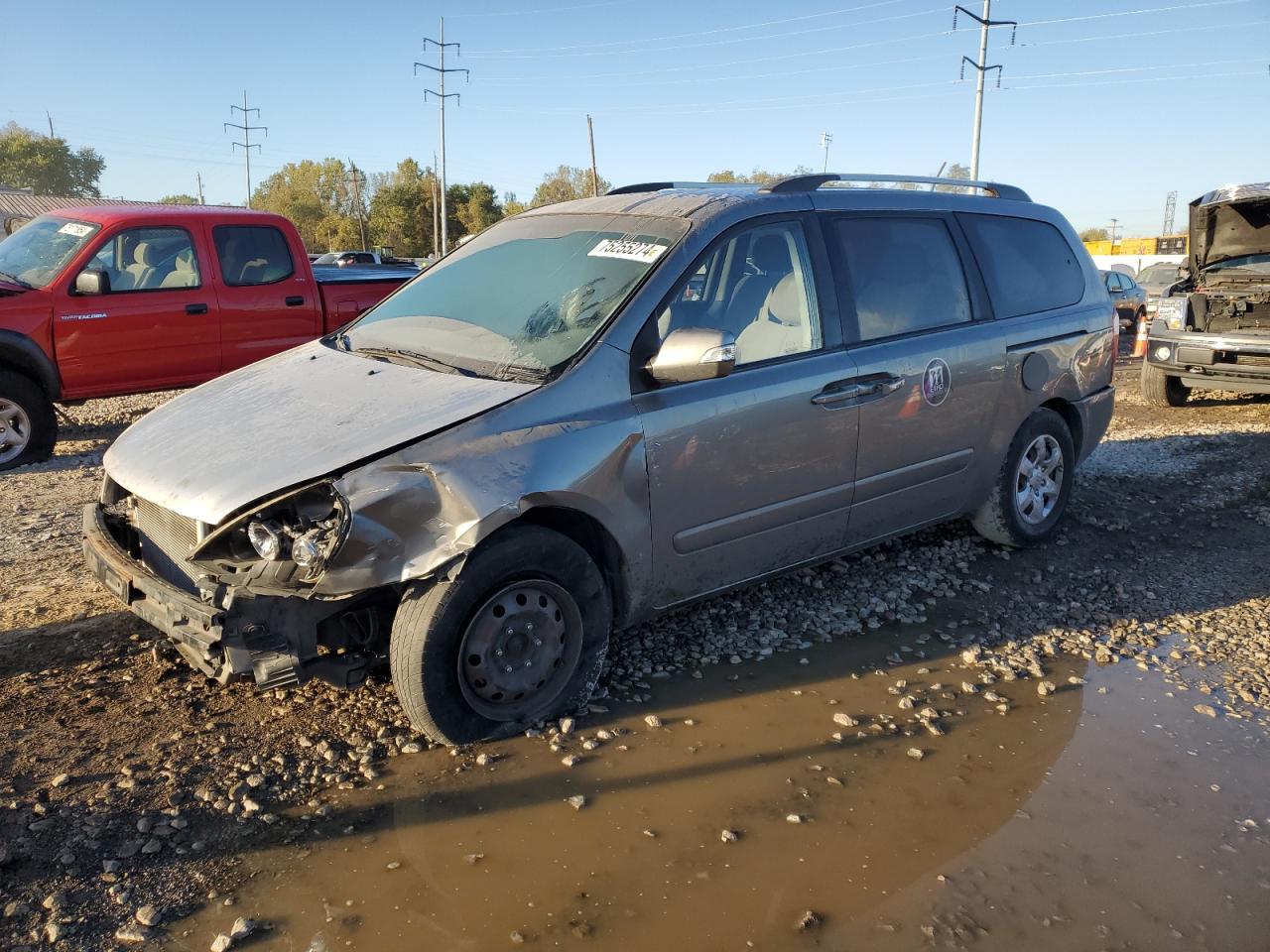 KIA SEDONA 2011
