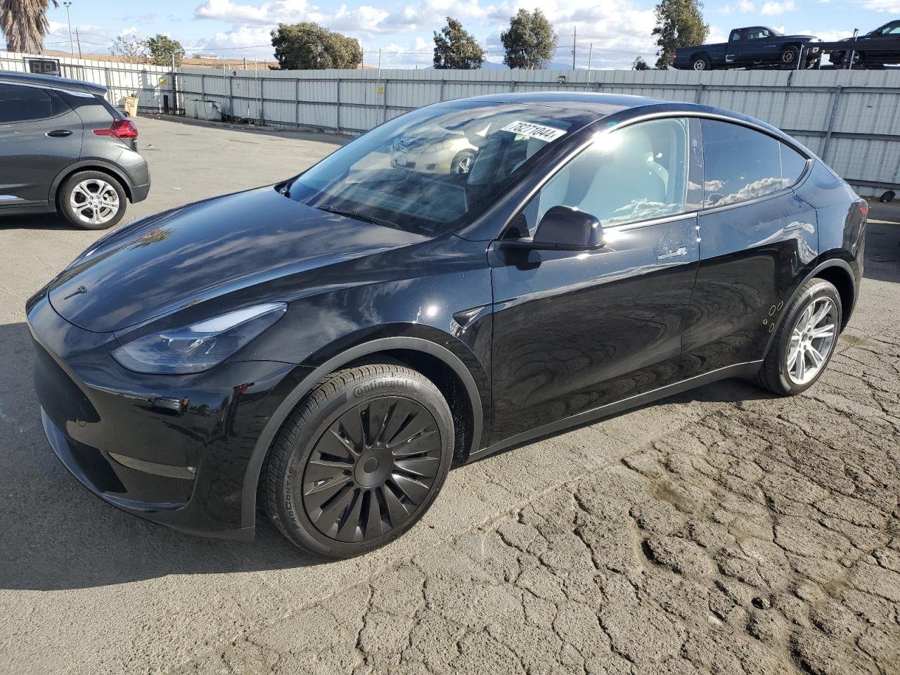 TESLA MODEL Y 2024
