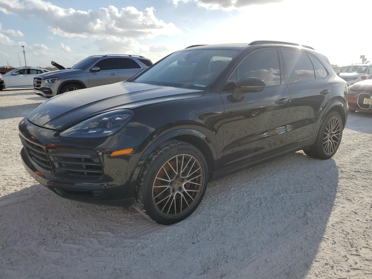 PORSCHE CAYENNE 2022