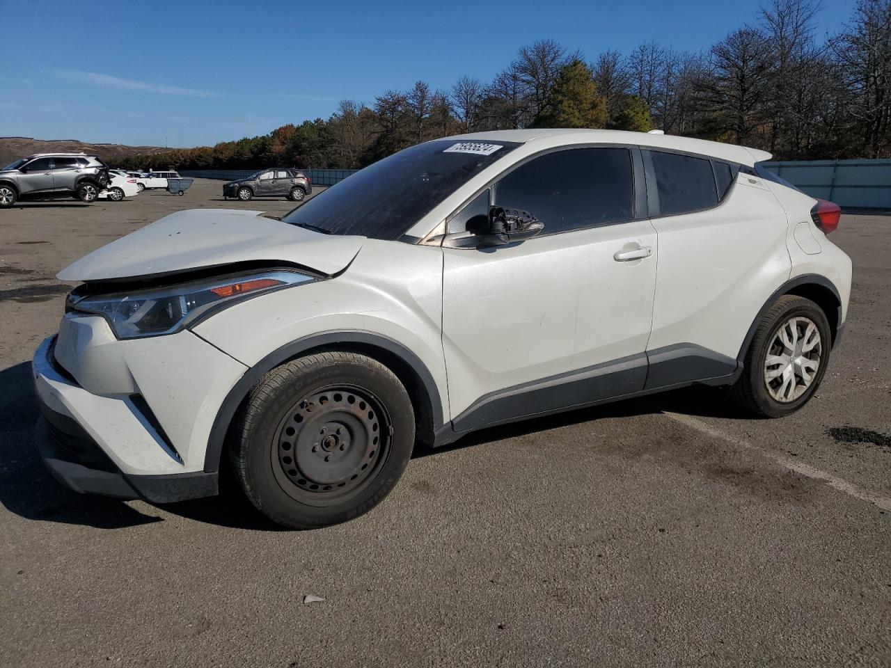 TOYOTA C-HR XLE 2019