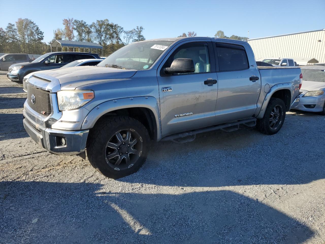 TOYOTA TUNDRA CRE 2015