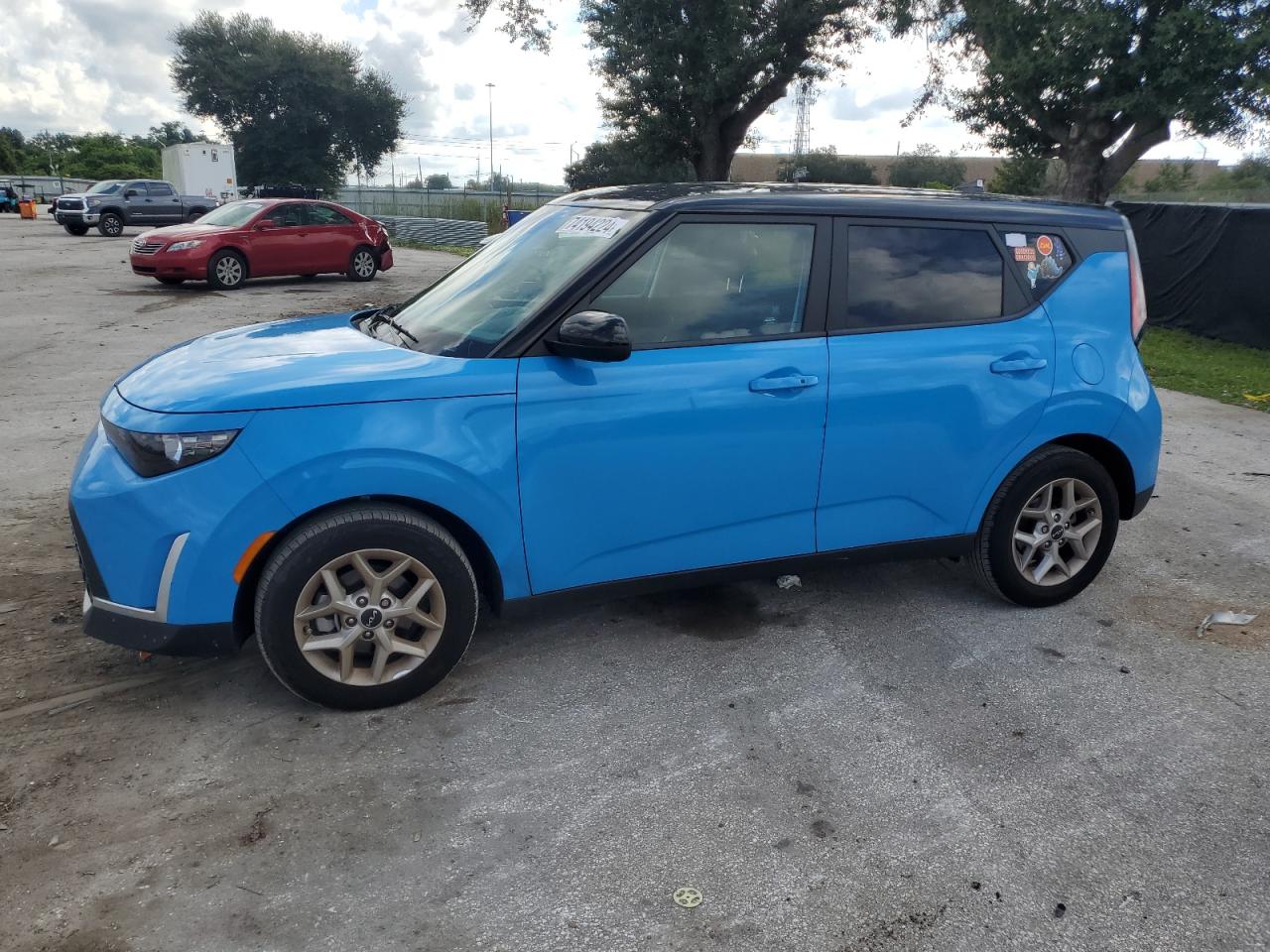 KIA SOUL LX 2023