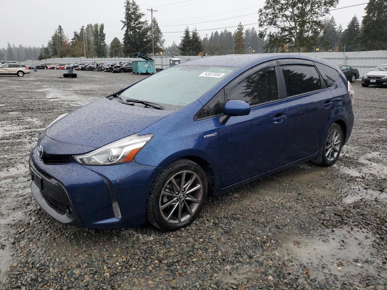 TOYOTA PRIUS V 2015