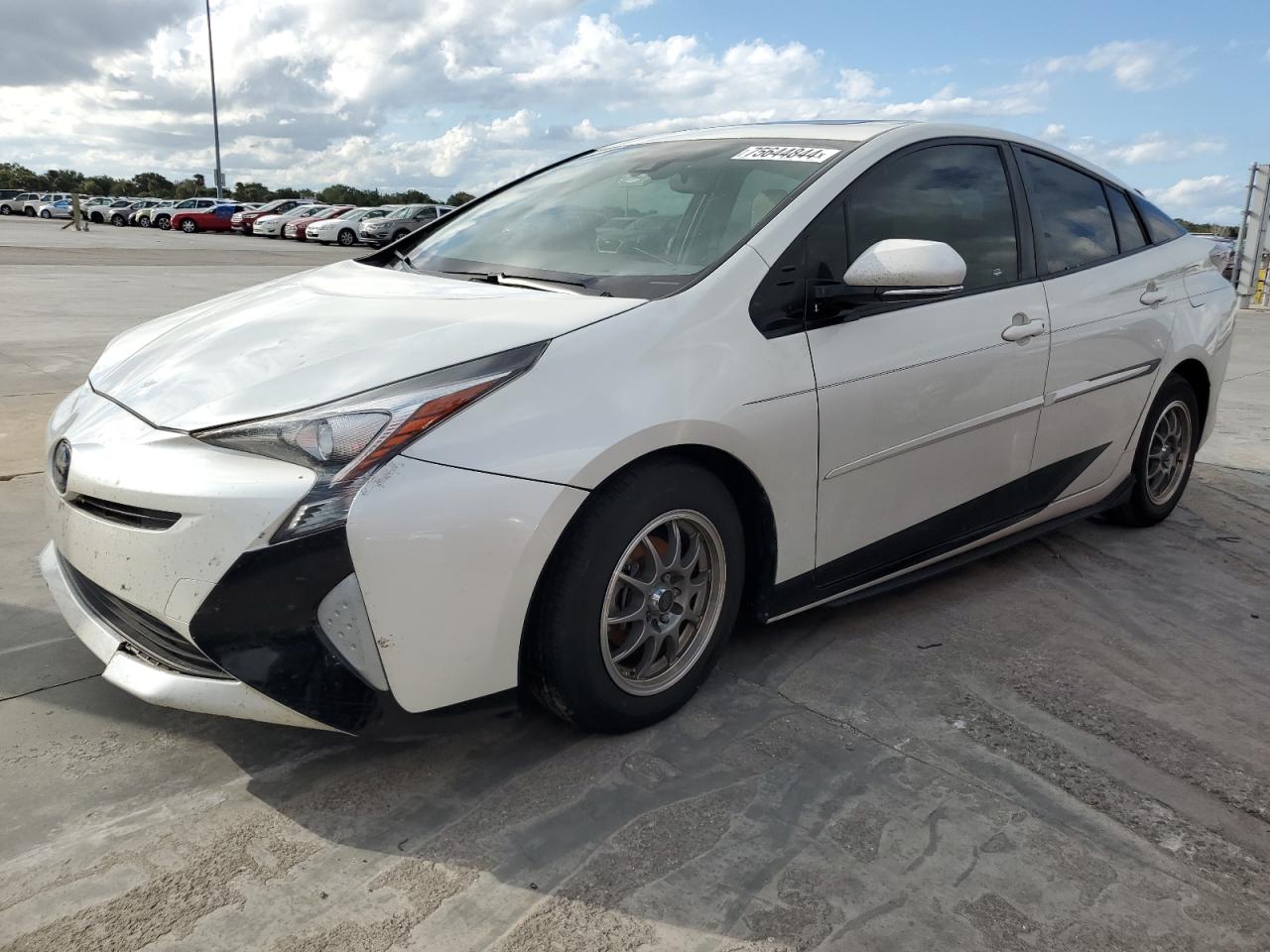 TOYOTA PRIUS 2016