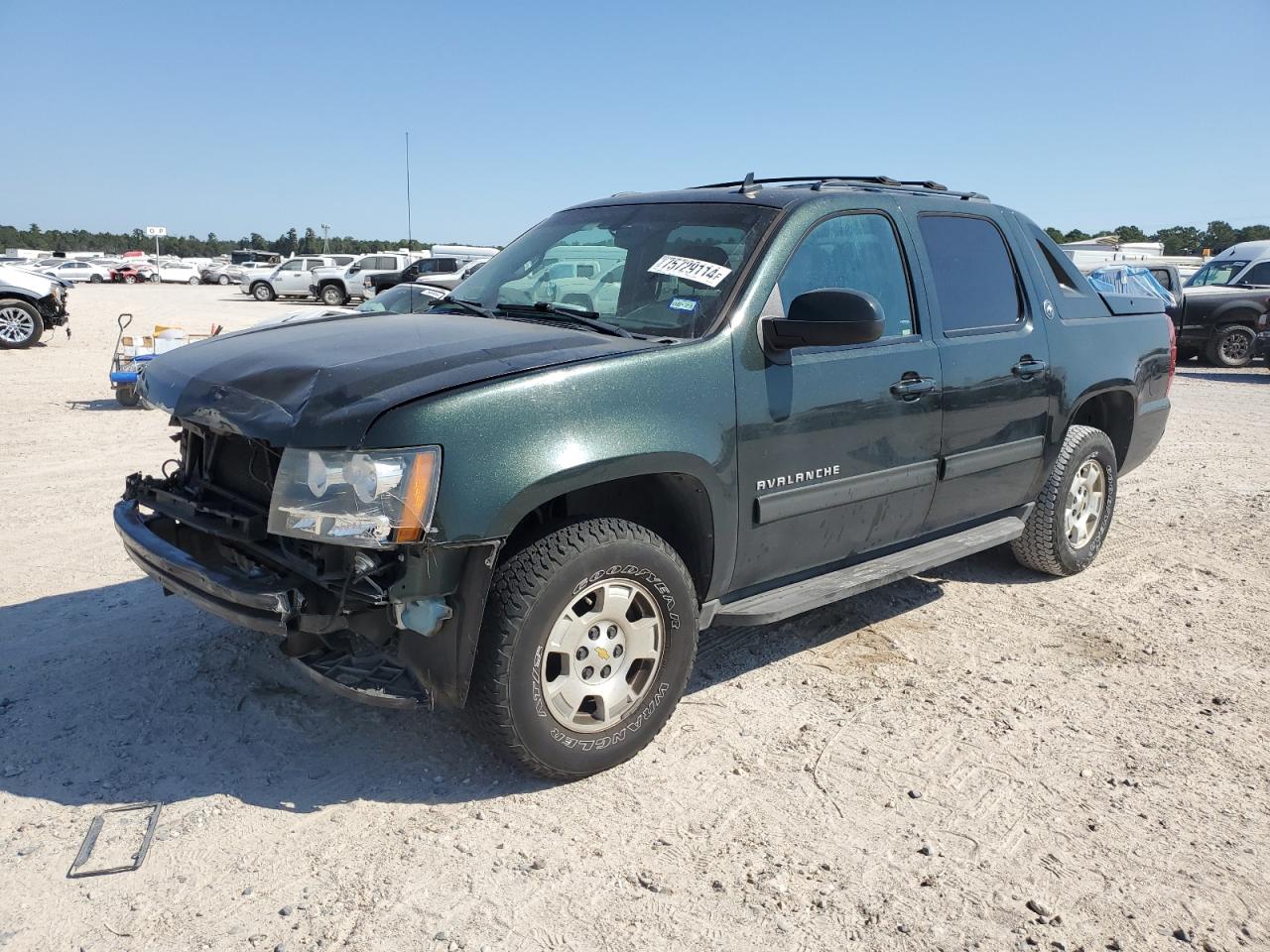 CHEVROLET AVALANCHE 2013
