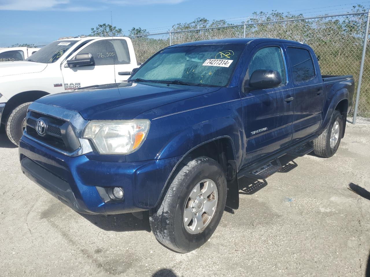 TOYOTA TACOMA DOU 2014