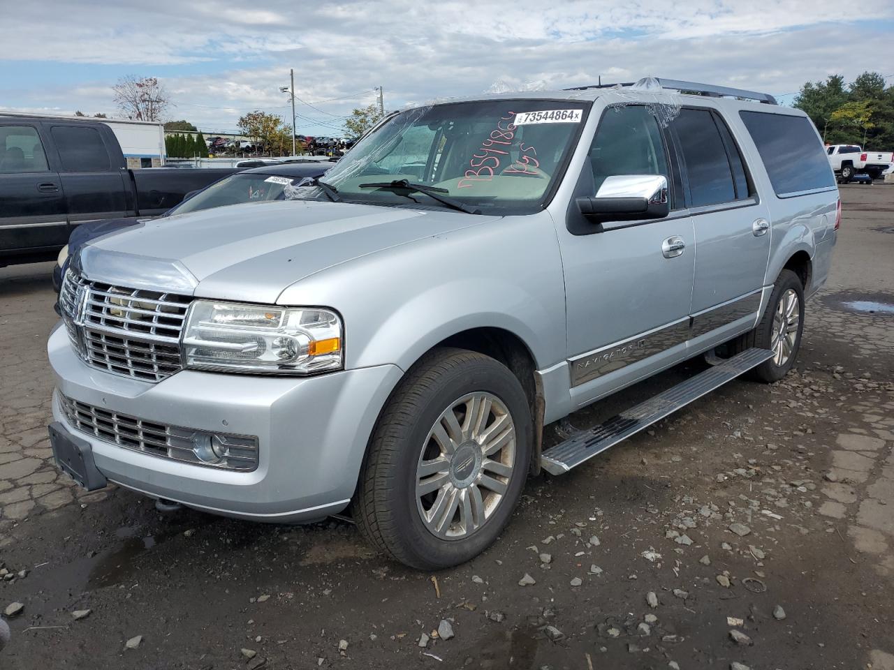 LINCOLN NAVIGATOR 2012