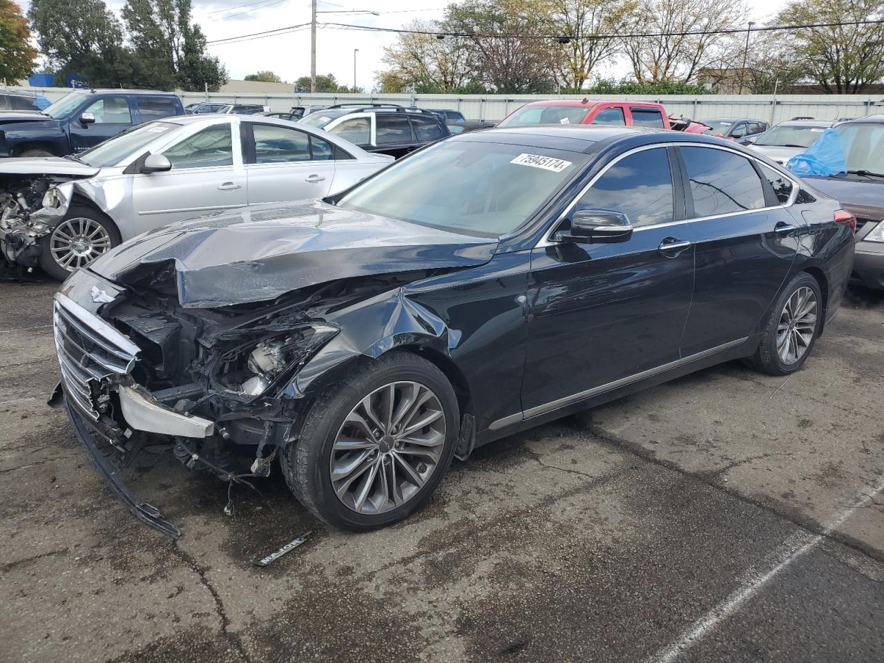 HYUNDAI GENESIS 3. 2016