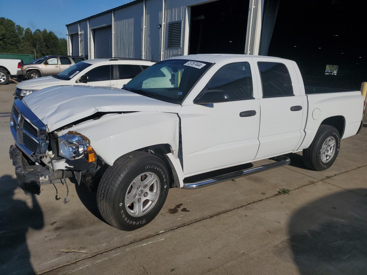 DODGE DAKOTA QUA 2005