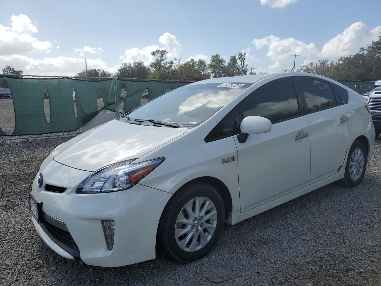 TOYOTA PRIUS PLUG 2014