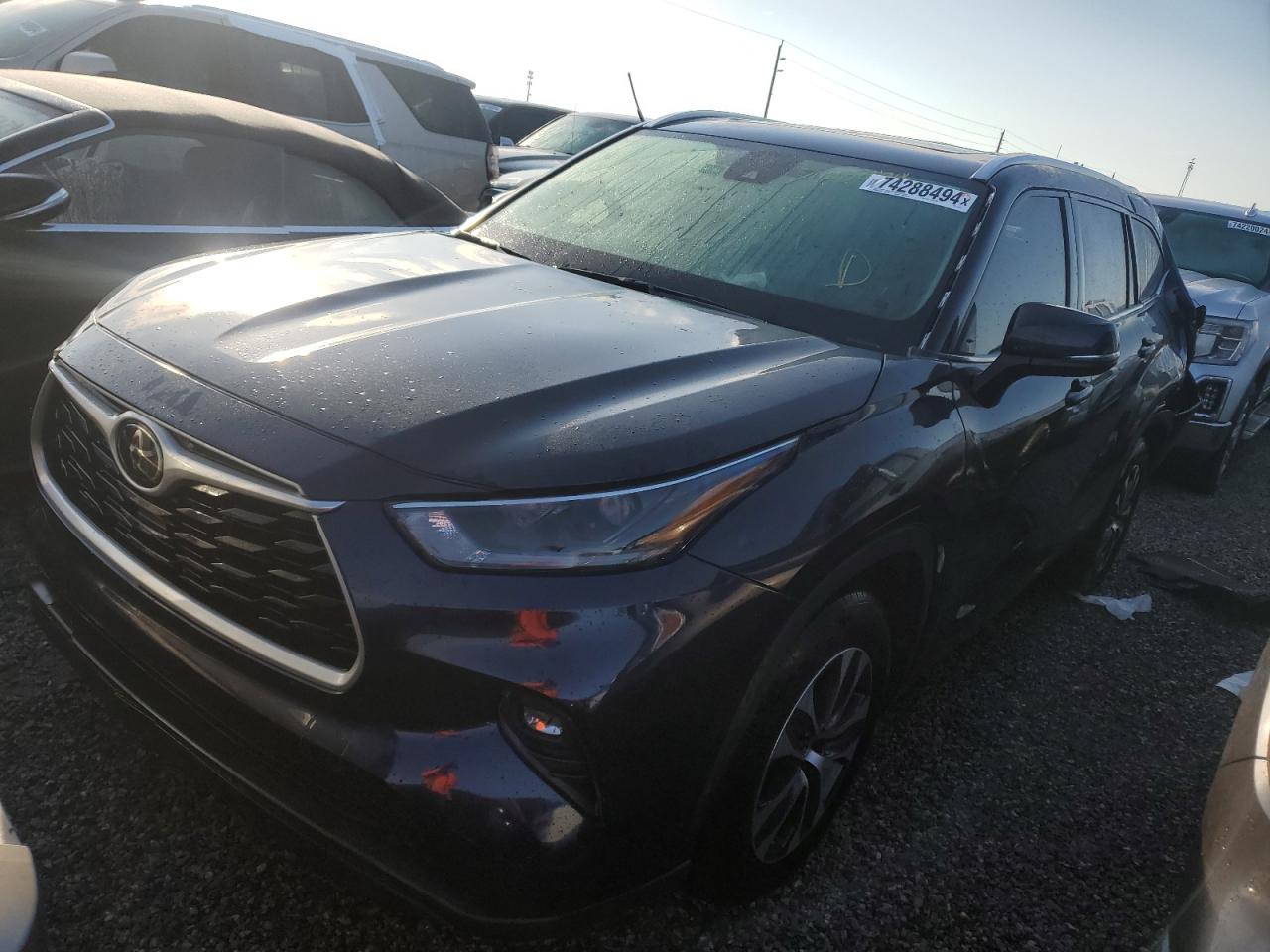 TOYOTA HIGHLANDER 2021