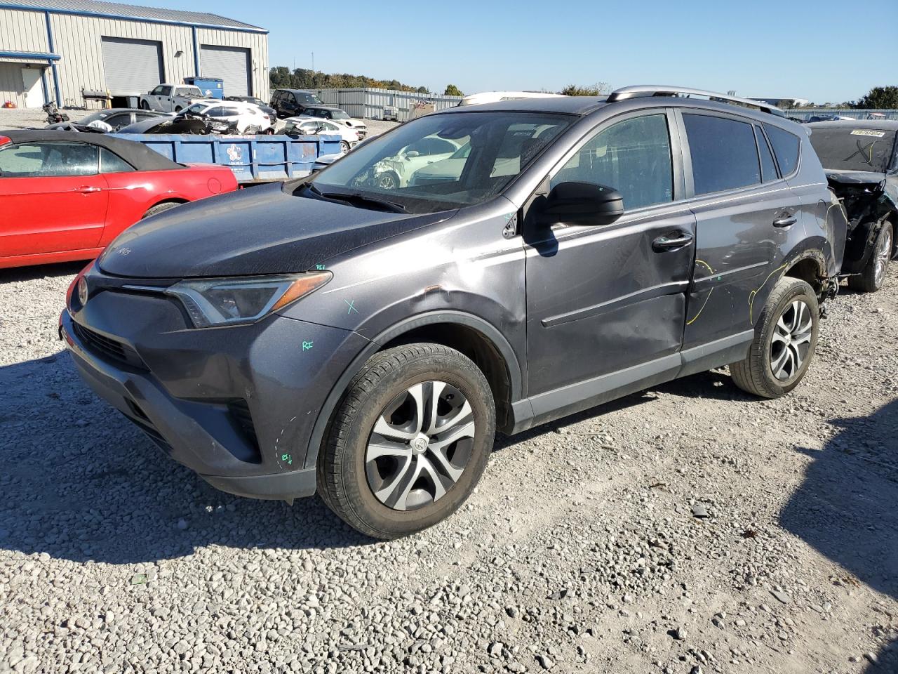 TOYOTA RAV4 LE 2017