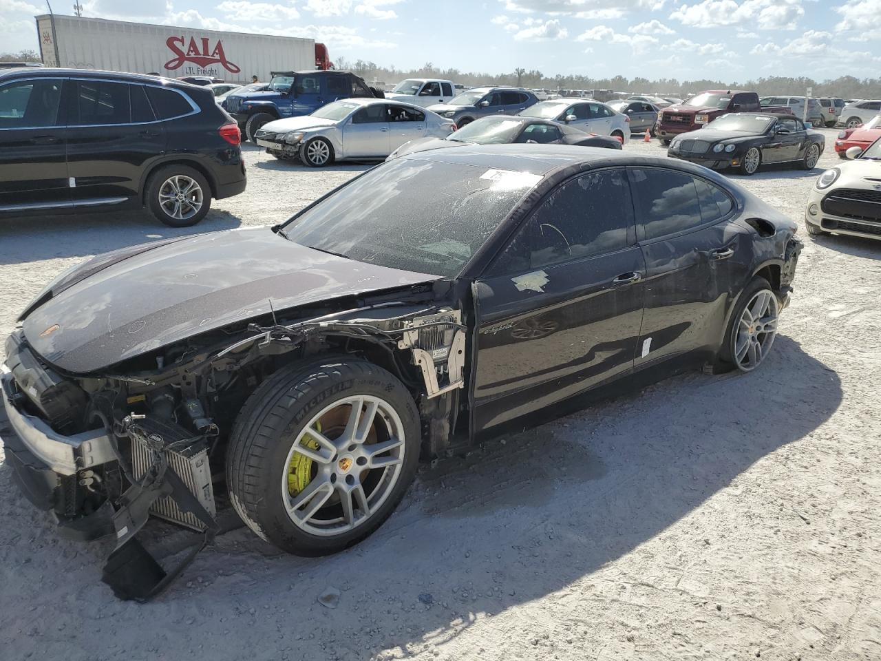 PORSCHE PANAMERA 4 2018