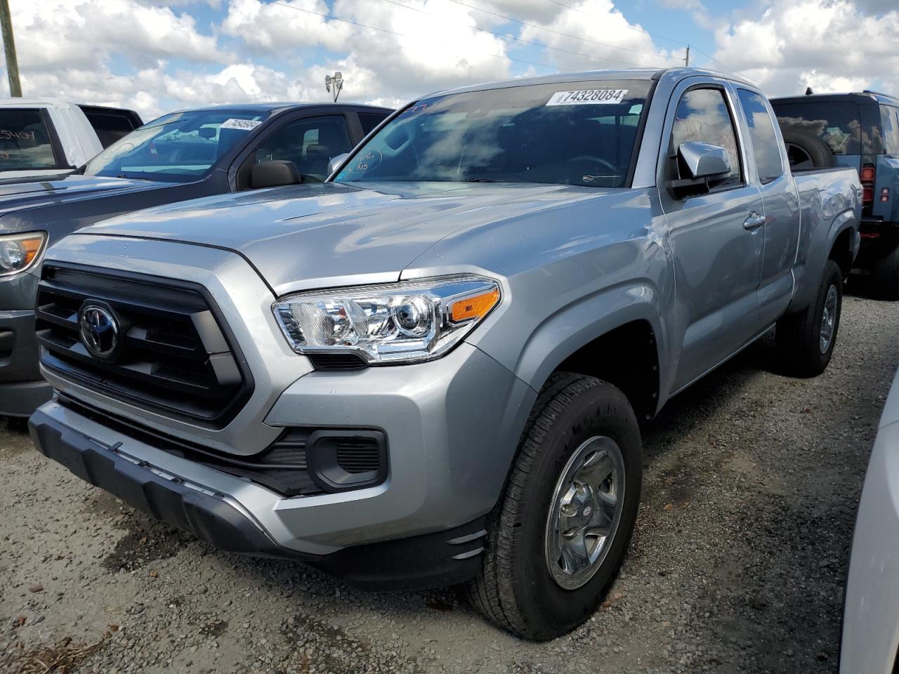 TOYOTA TACOMA ACC 2023